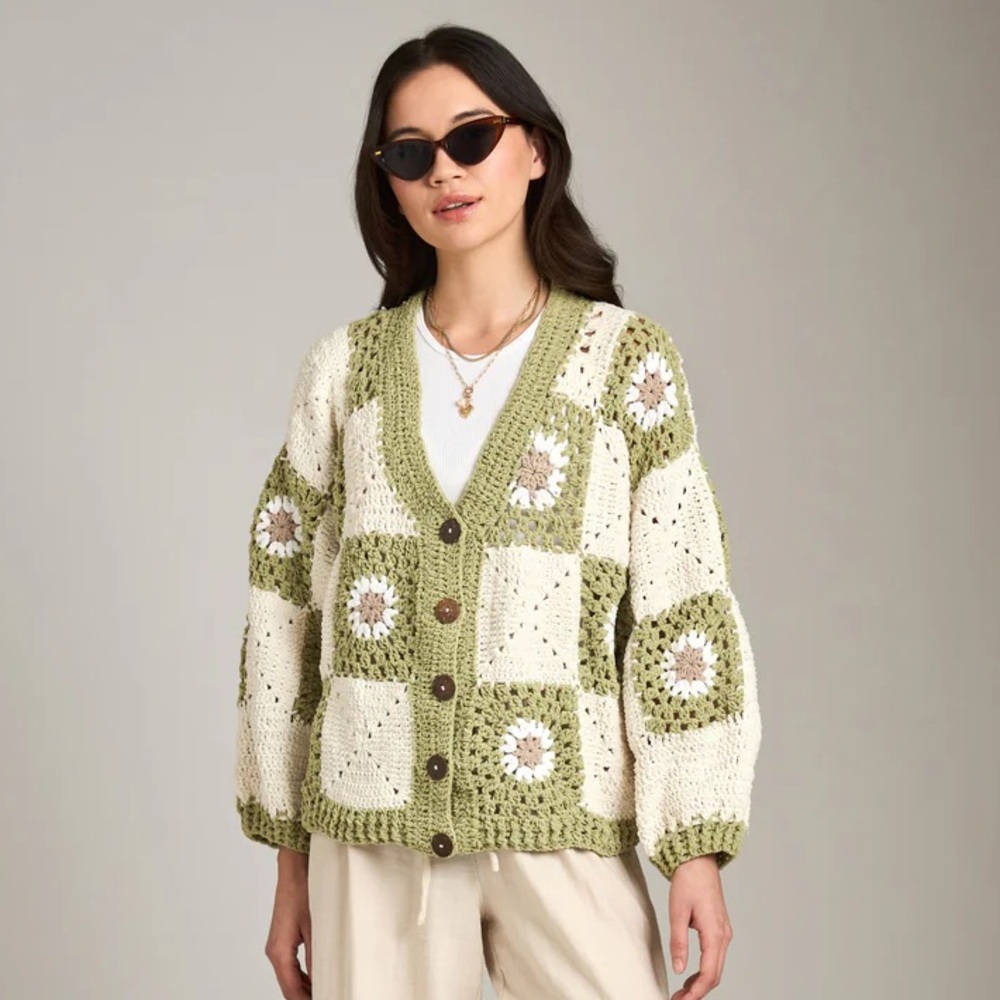 Sadie & Sage Myriam Daisy Crochet Cardigan